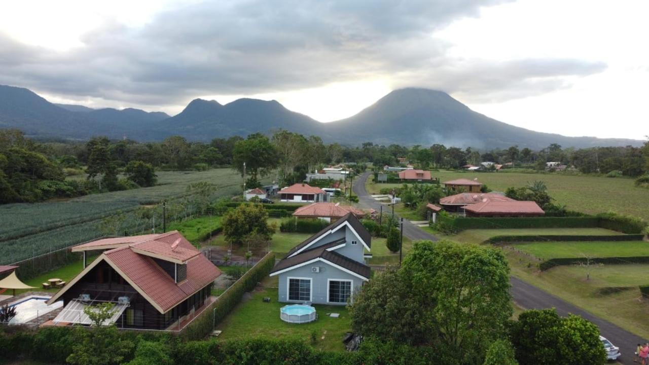 Casa De Las Rosas Volcan Arenal La Fortuna Buitenkant foto