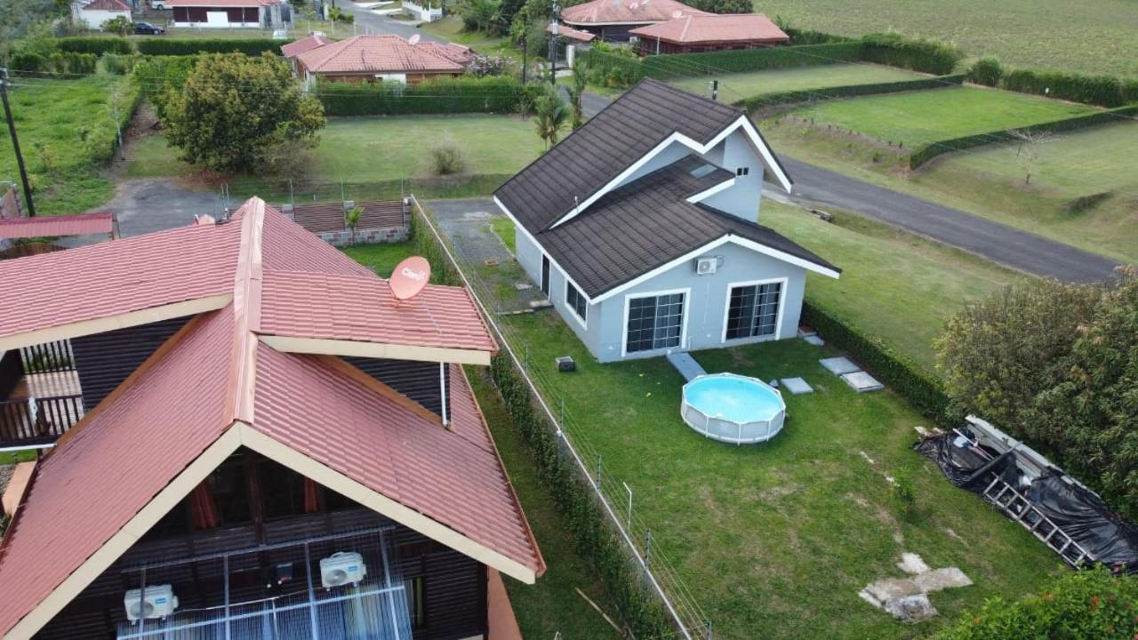Casa De Las Rosas Volcan Arenal La Fortuna Buitenkant foto
